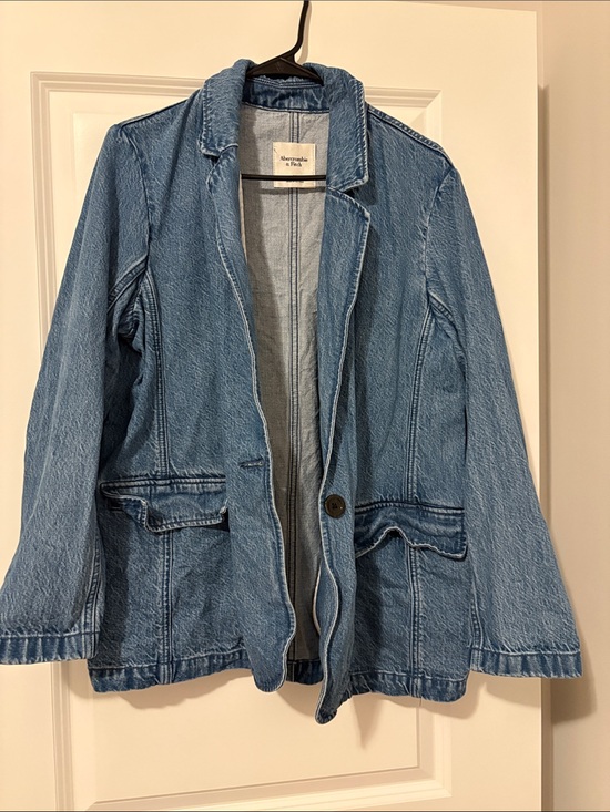Abercrombie & Fitch Other - Abercrombie & Fitch Light Blue Denim Blazer